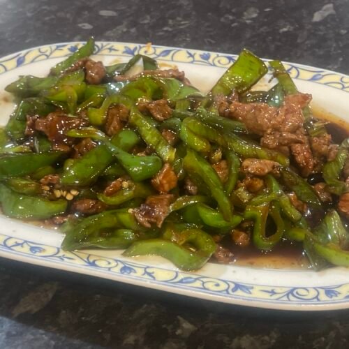 053.Ternera con pimientos verdes