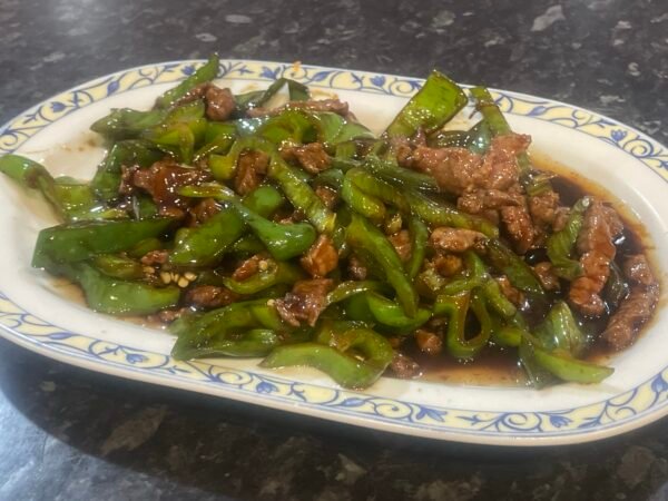 053.Ternera con pimientos verdes