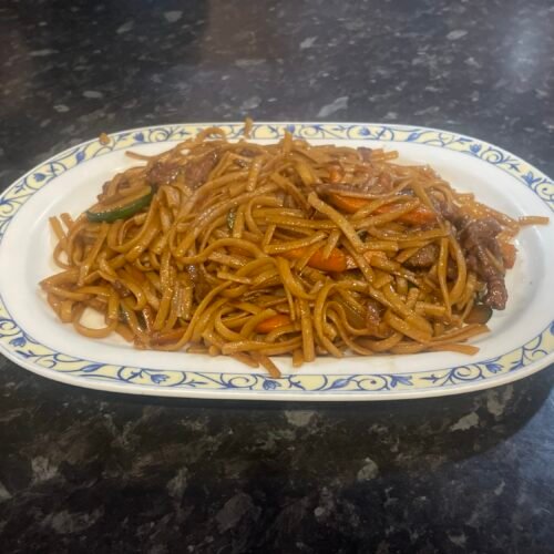 033.Tallarines con ternera