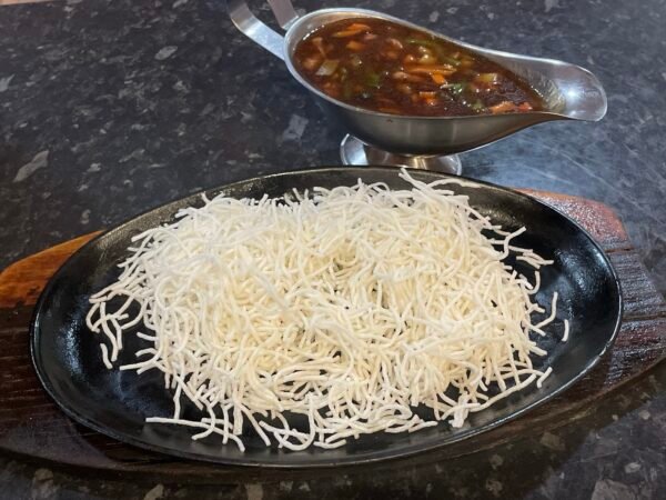 081.Hormigas suben al árbol