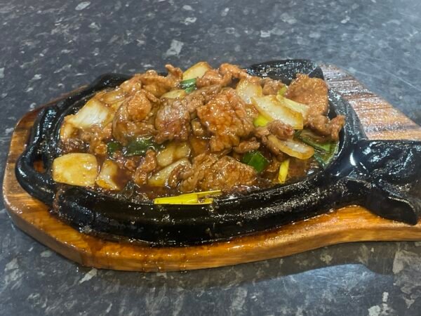 059.Ternera con salsa Shacha