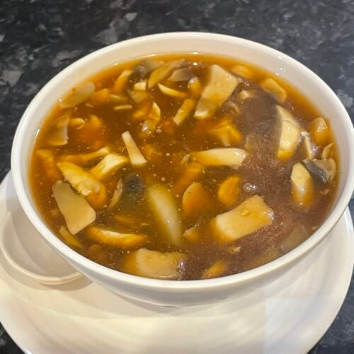 015.Sopa de pollo con champiñones